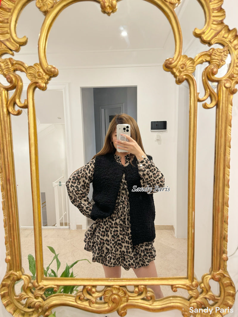 Cuddle Up Black – Teddy Gilet
