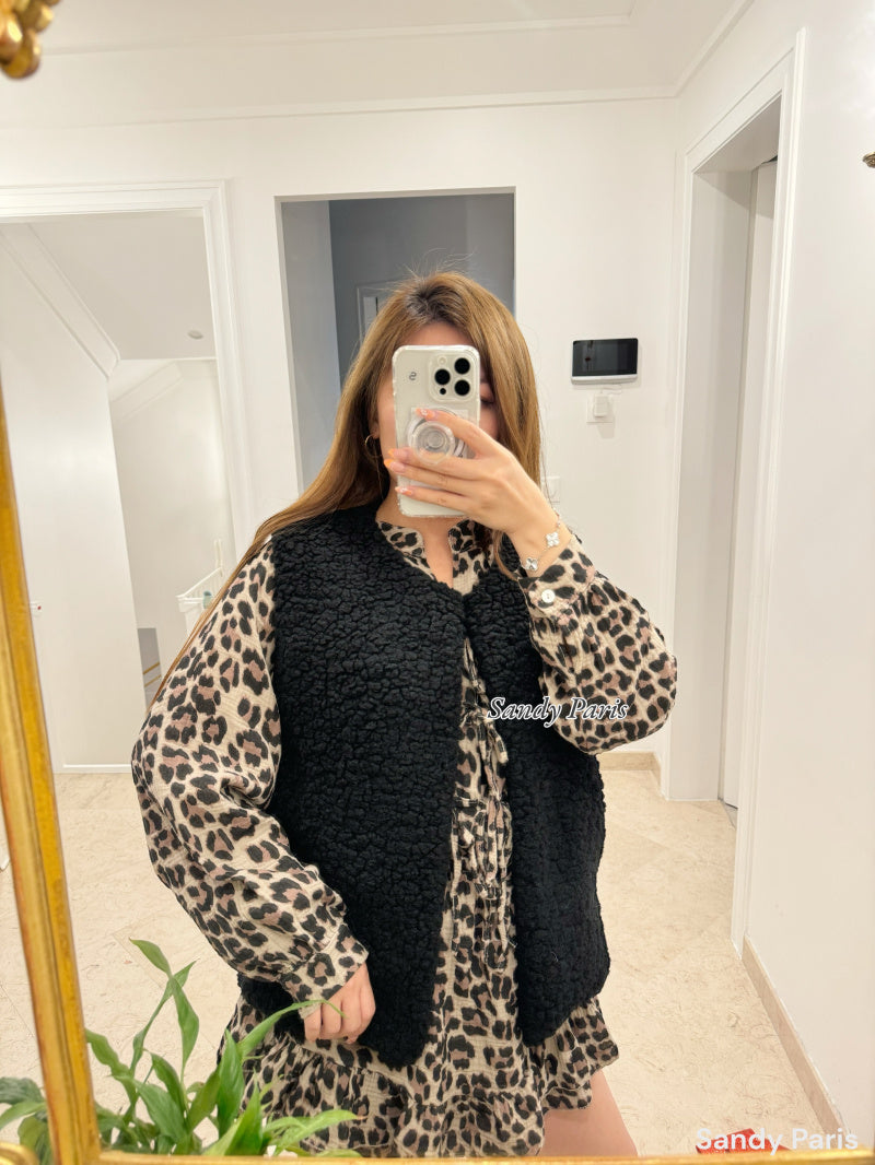 Cuddle Up Black – Teddy Gilet