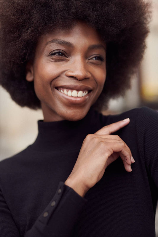 Geribbelde katoenen trui met opstaande kraag