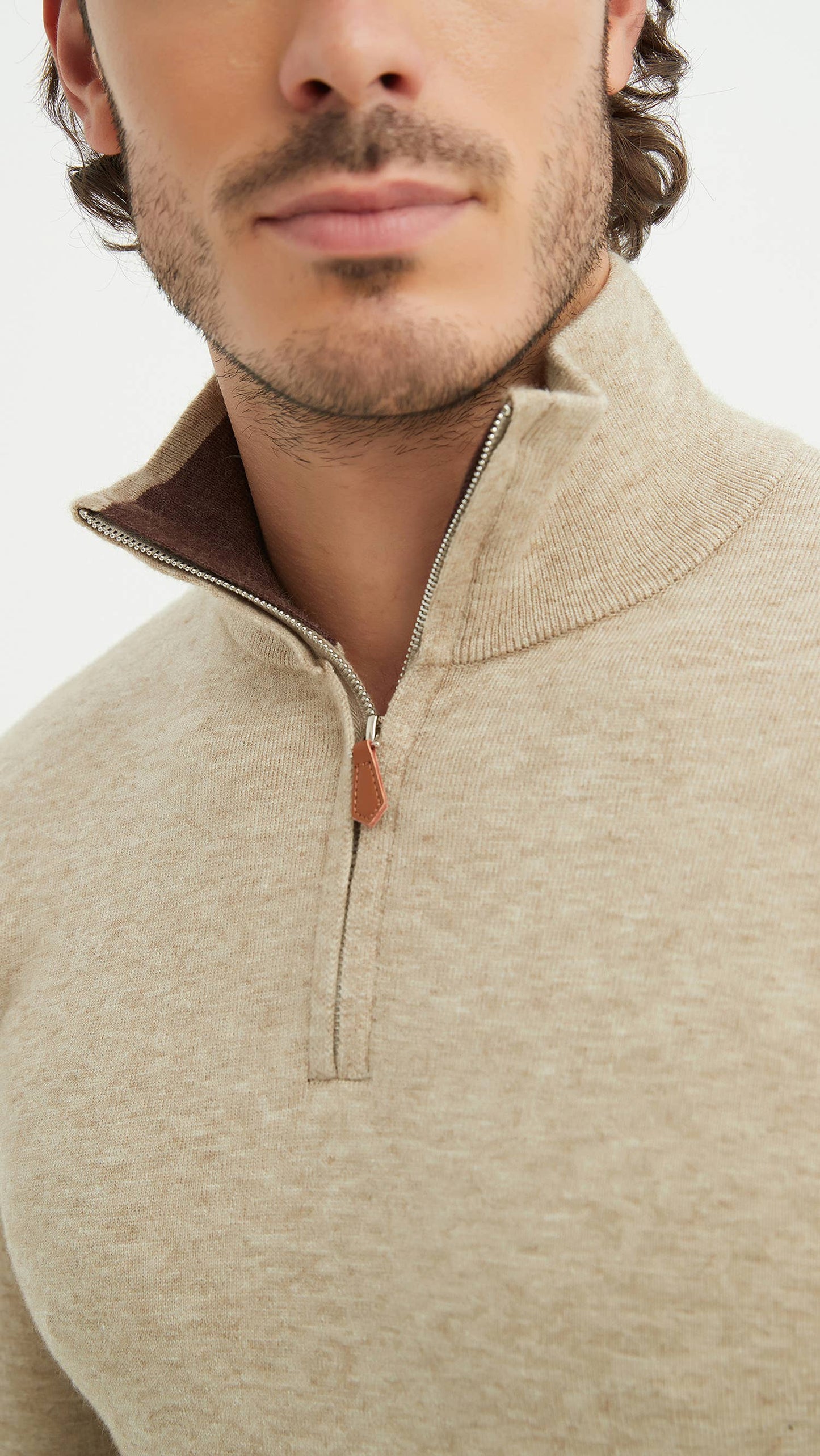 Beige truckerkraag „CASHMERE TOUCH”