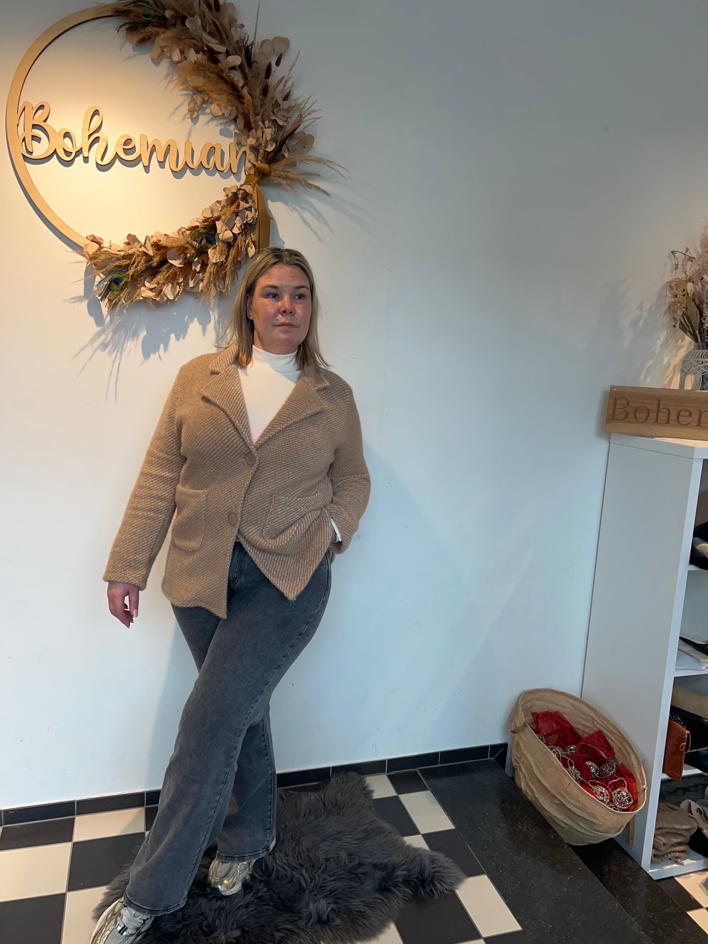 Rosie Wool Coat beige close-up - warme winterjas